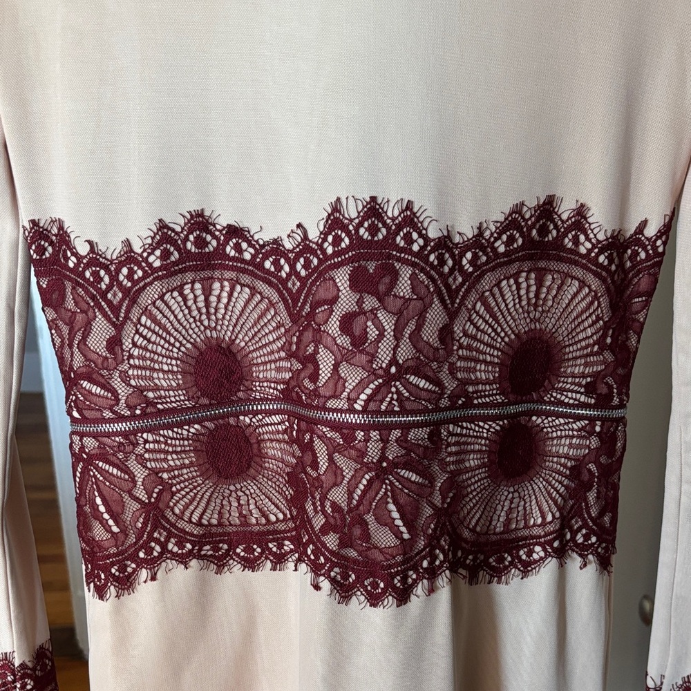 Missguided Beige and Burgundy Long Sleeve Dress - Picture 4 of 7